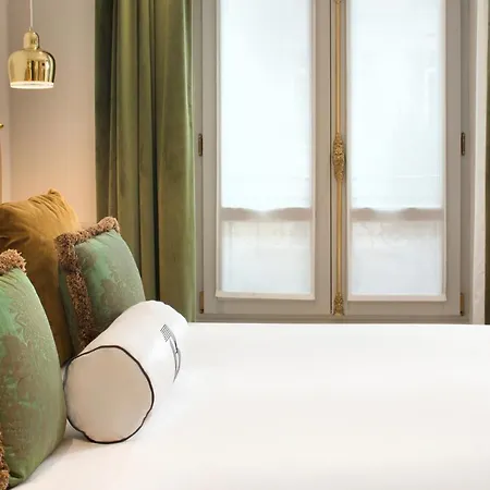 Hotel Bowmann, A Small Luxury Of The World Parigi