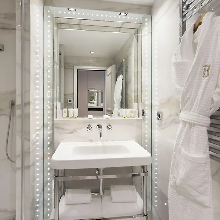 Hotel Bowmann, A Small Luxury Of The World 5*